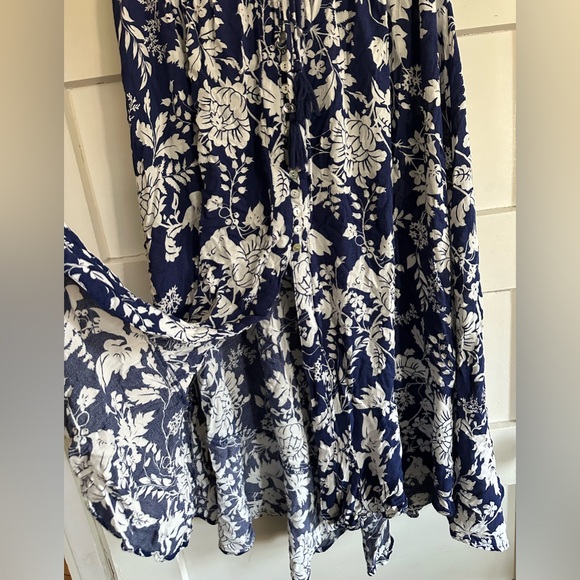 Rachel Zoe Floral Blue and White Skirt - Picture 2 of 6